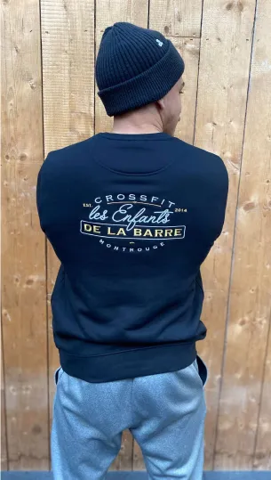 t shirt les enfnats de la barre à Montrouge dans les Hauts-de-Seine 92